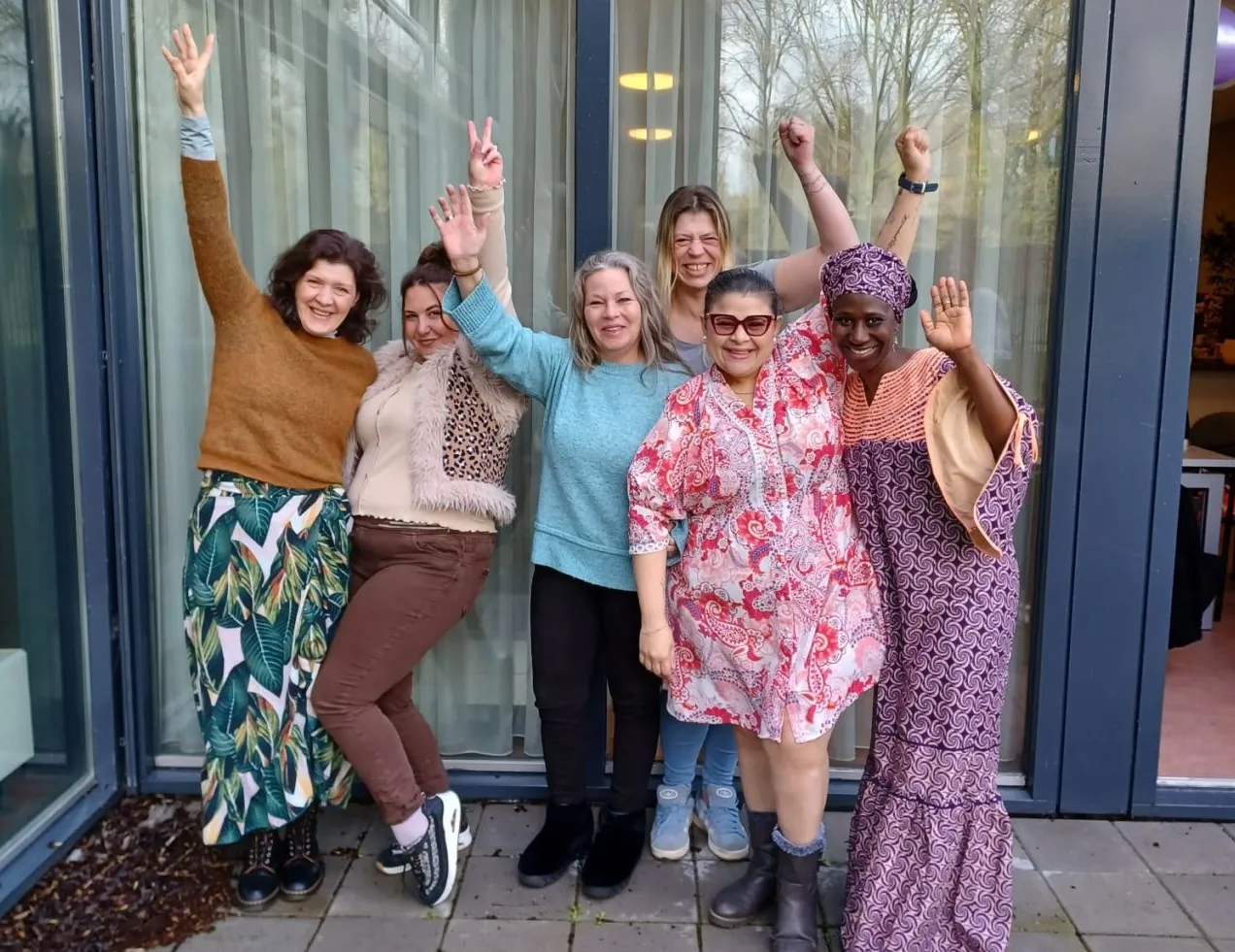 Afbeelding voor activiteit: Durven, Doen! training voor alleenstaande moeders